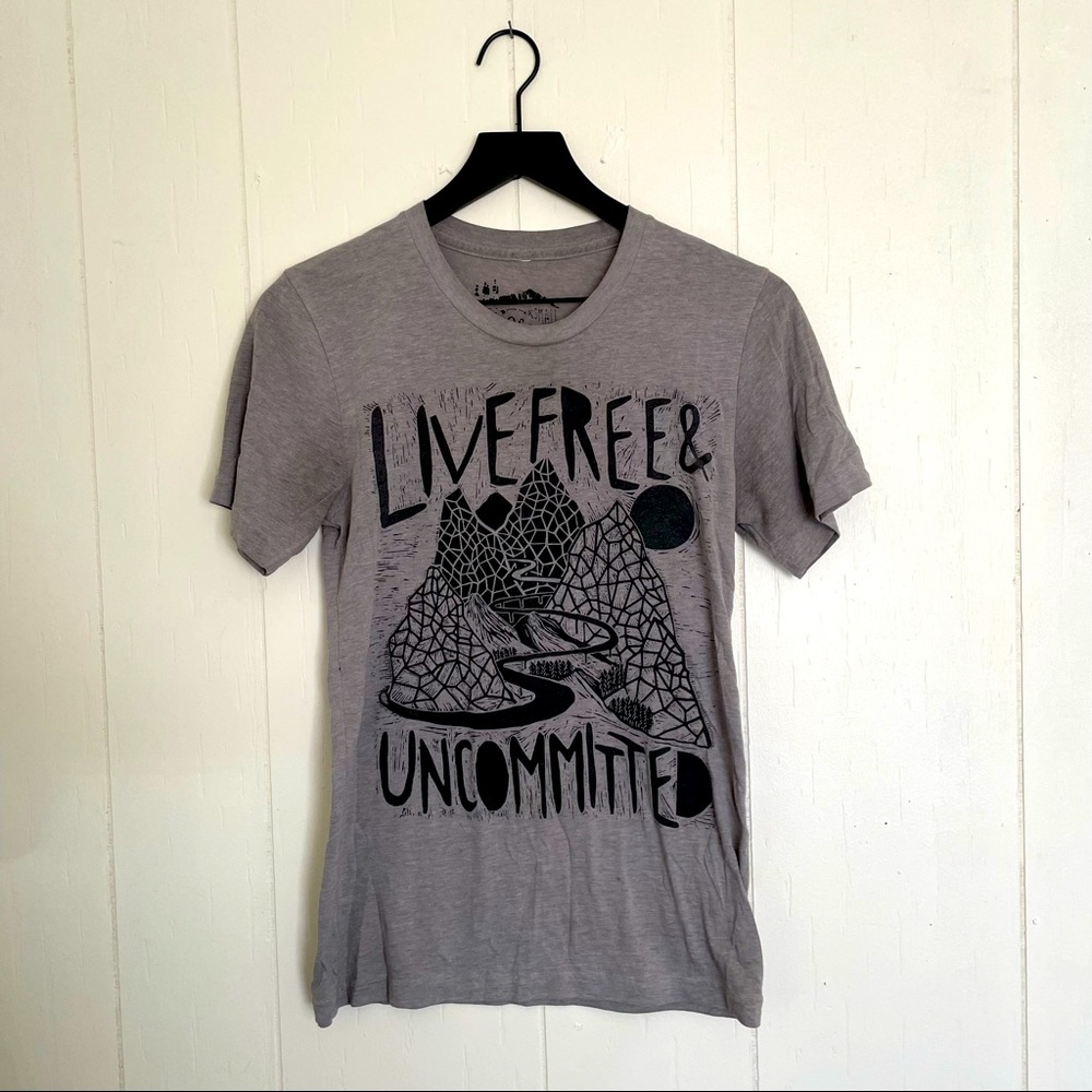 Woosah Outfitters Woodblock Soft Gray Mountain Graphic Tee